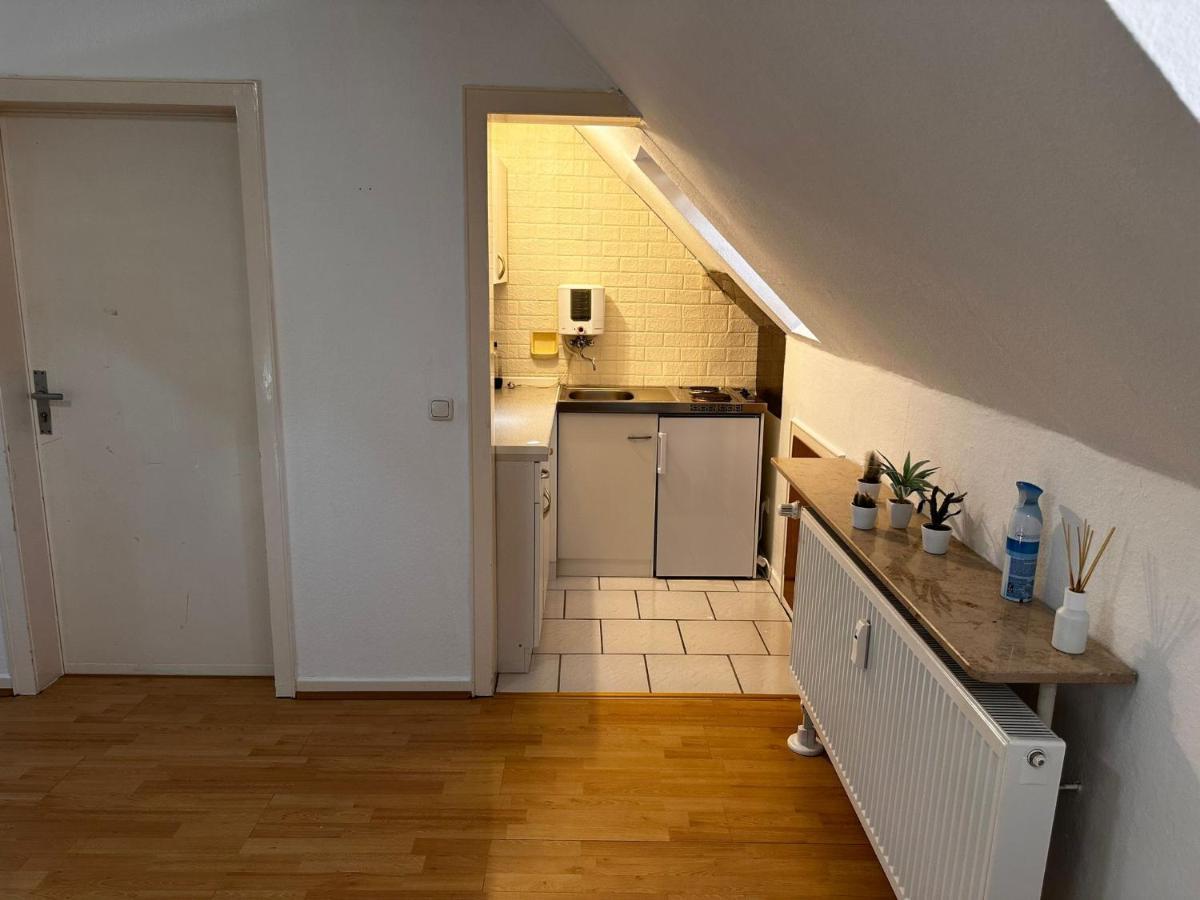 A&V Apartments Gemuetliche Rheinblick Wohnung Apt Daisy Duisburg Ngoại thất bức ảnh