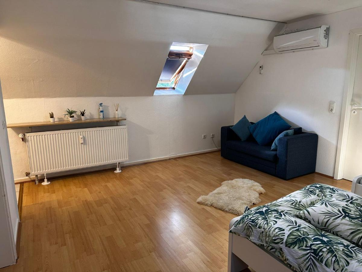 A&V Apartments Gemuetliche Rheinblick Wohnung Apt Daisy Duisburg Ngoại thất bức ảnh