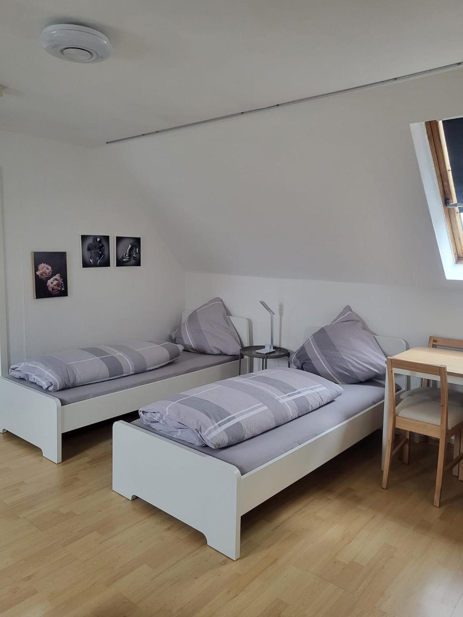 A&V Apartments Gemuetliche Rheinblick Wohnung Apt Daisy Duisburg Ngoại thất bức ảnh